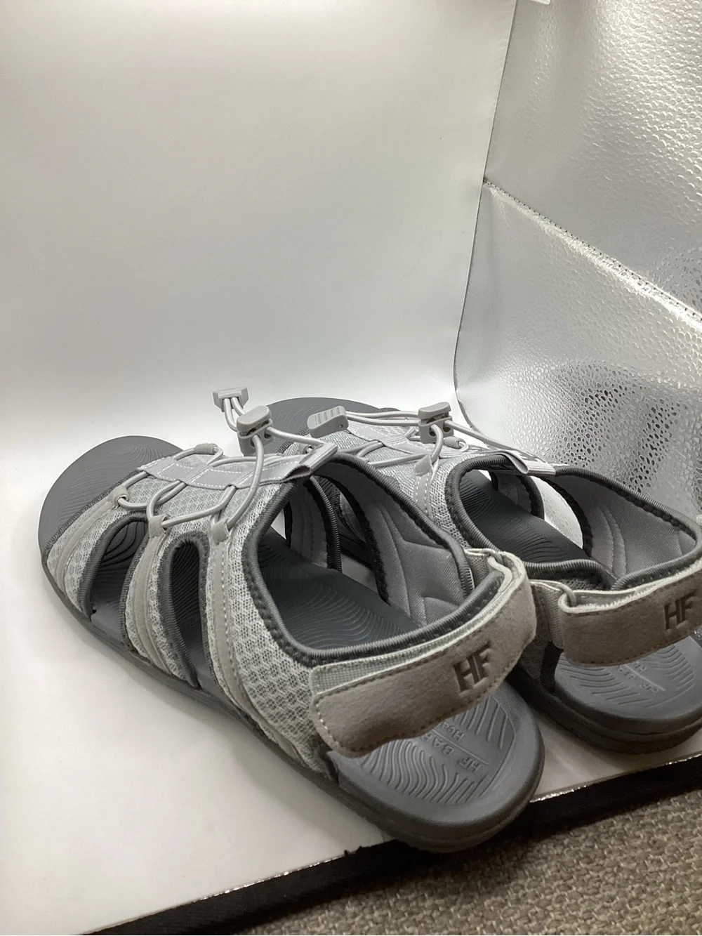 Hike Footwear Batessandals sz 10/10.5 women or 8/8.5 men